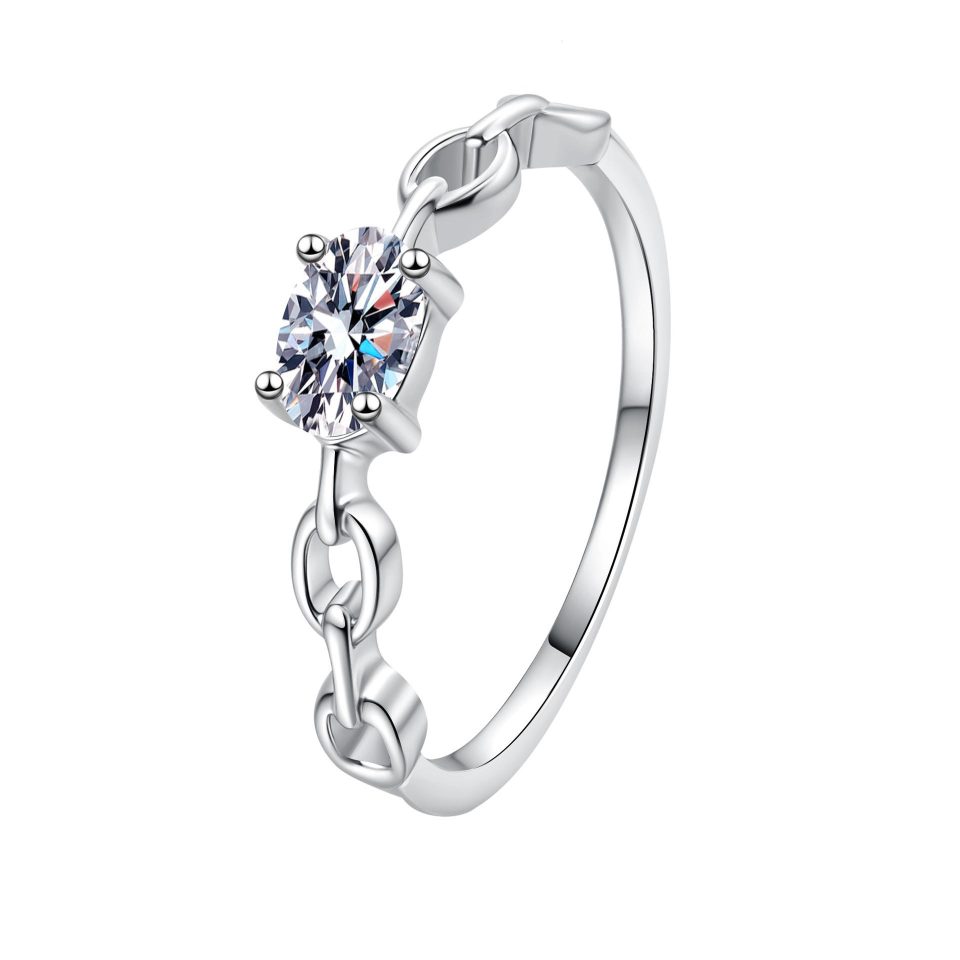 0.5ct Oval-Cut Moissanite Chain Ring - 925 Sterling Silver Band