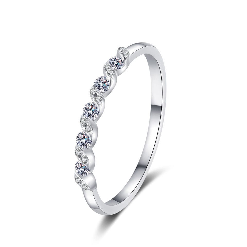 Wavy Half-Eternity Ring (0.198ct) | 925 Silver Round Moissanite