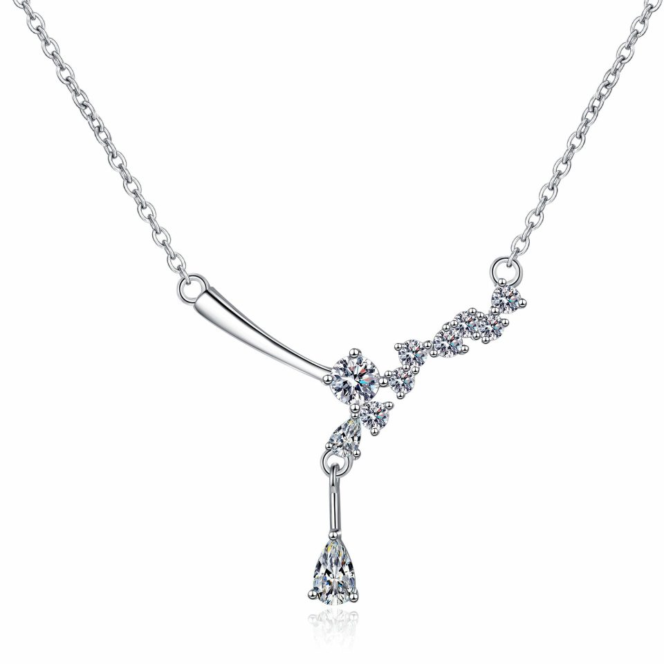 0.85ct Round & Pear Cut Drop Cluster Moissanite Pendant Necklace - 925 Sterling Silver