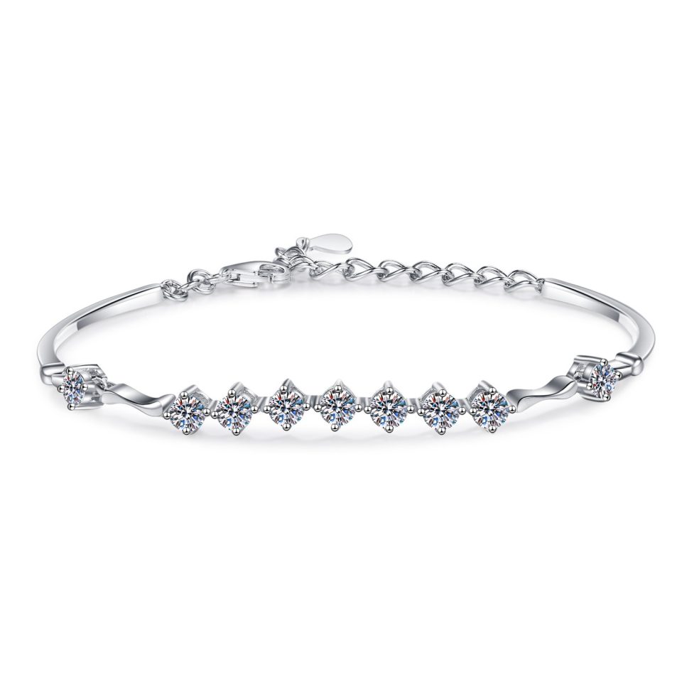 1.35ct Total Round Moissanite Curved Bar Bangle Bracelet